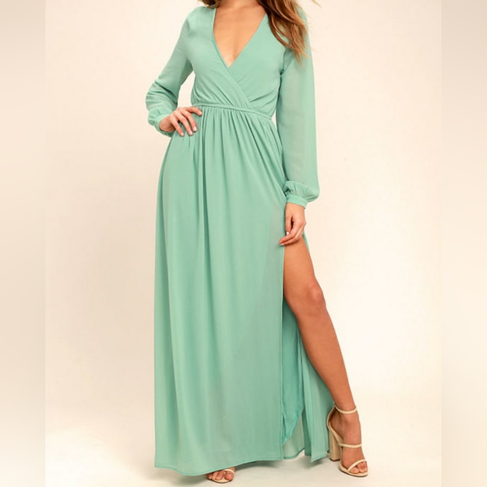 Lulu's Sage Green Long Sleeve Maxi Dress